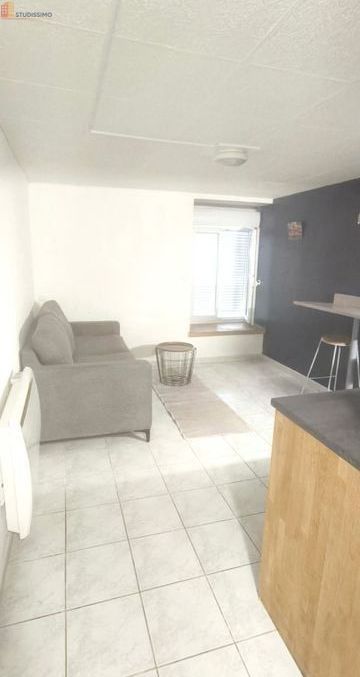 Studio à Hénanbihen