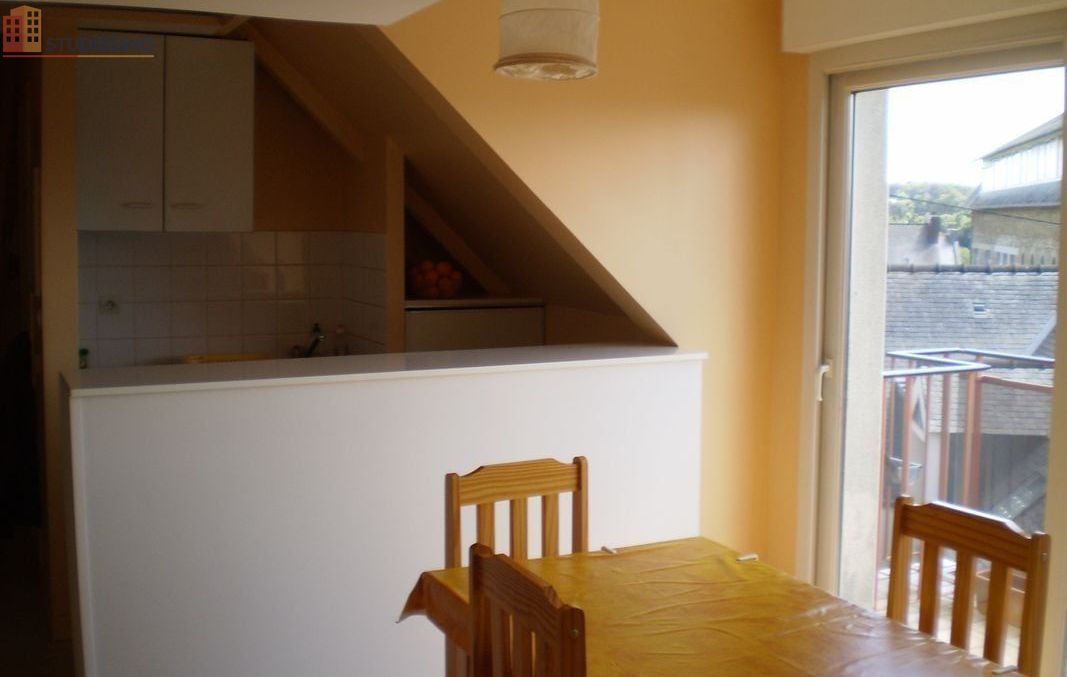 Studio meublé 25m² Lannion centre - Clair, 2e étage - Photo 2