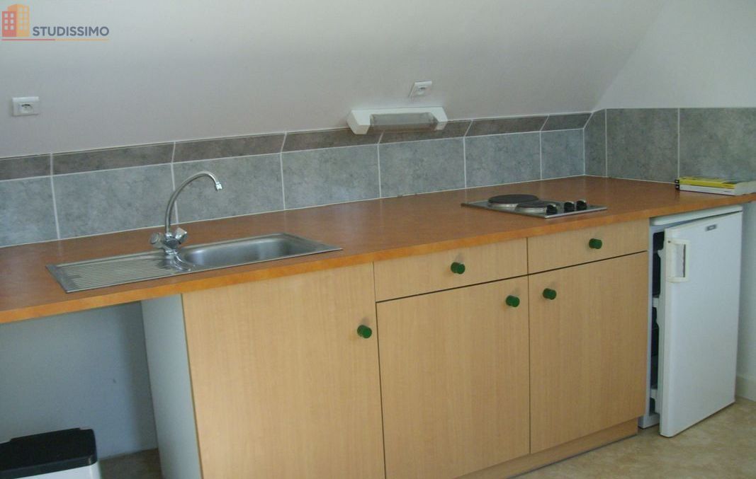 Studio meublé 18m² Ploufragan - Meublé, dernier étage - Photo 2