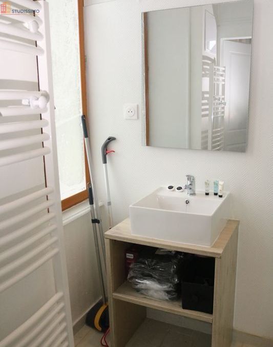 Studio meublé 35m² Évaux-les-Bains - Centre-ville, lumineux - Photo 2