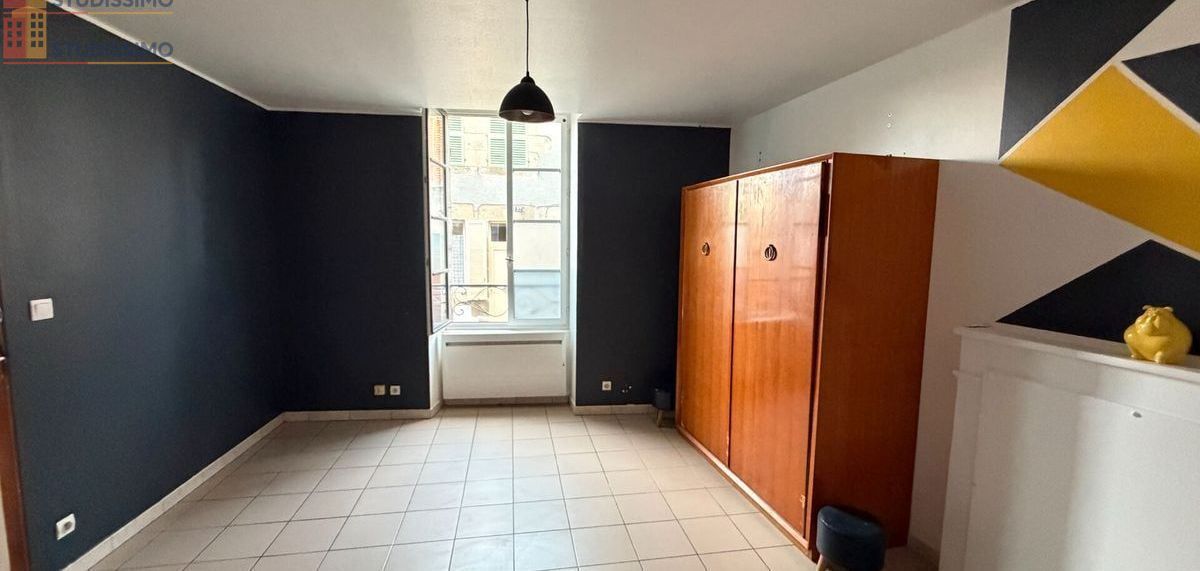 Studio 25m² Guéret - Meublé, DPE D - Photo 3