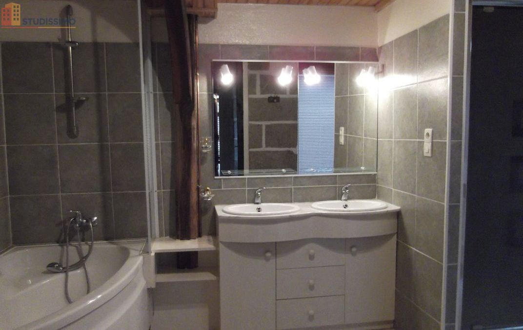 Studio 53m² Guéret - Meublé, rez-de-chaussée - Photo 1