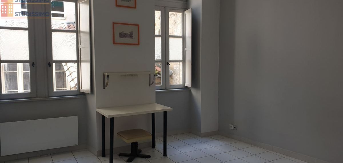 Studio 31m² Périgueux - Lumineux, 2e étage - Photo 8