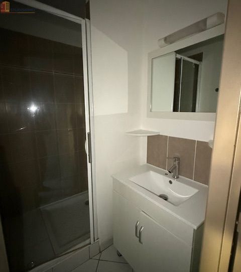 Studio meublé 20m² Périgueux - Meublé, dernier étage - Photo 3