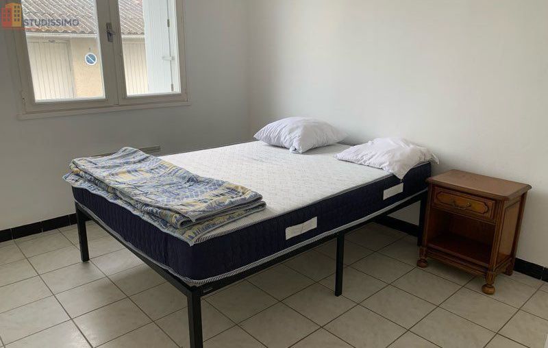 Studio 51m² Saint-Aulaye-Puymangou 24410 - Meublé - Photo 1