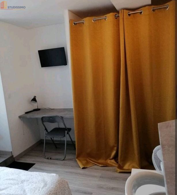 Studio meublé 16m² Savignac-les-Églises - Meublé, DPE D - Photo 2
