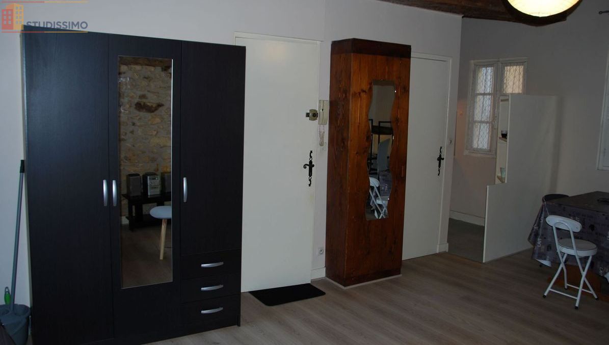 Studio meublé 30m² Périgueux centre - Grand, agréable - Photo 1