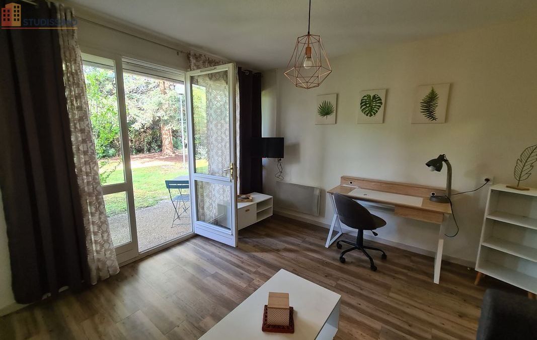 Studio à Savignac-les-Églises