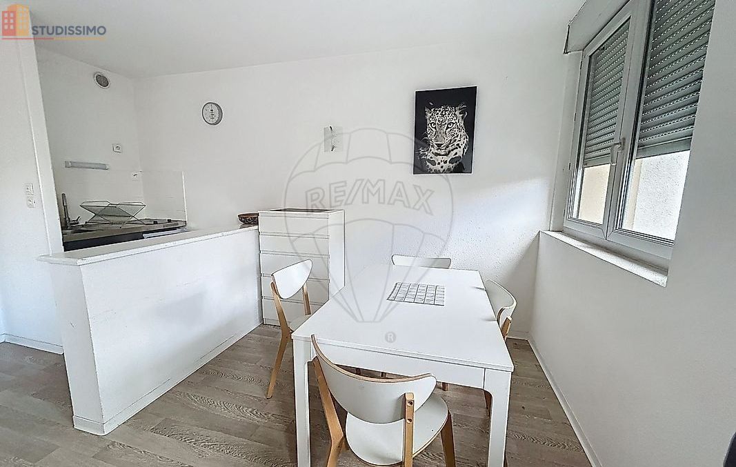Studio meublé 38m² Montbéliard - Meublé, DPE D - Photo 4