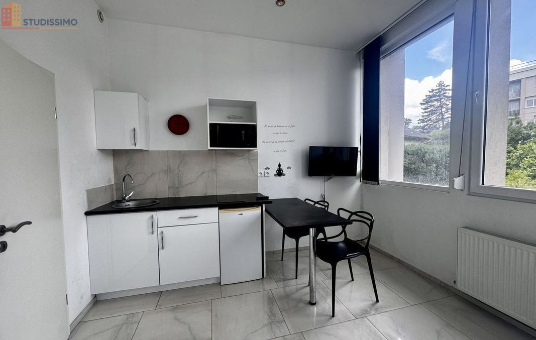 Studio 21m² Montbéliard - 1er étage, lumineux - Photo 6