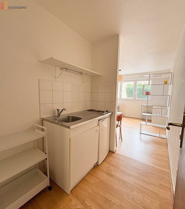 Studio meublé 21m² Besançon 25000 - Meublé, parking - Photo 3