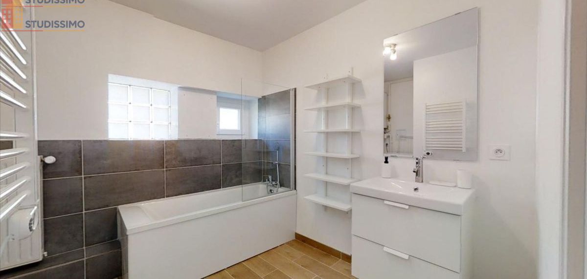 Studio meublé 21m² Besançon - Meublé, 2e étage - Photo 2