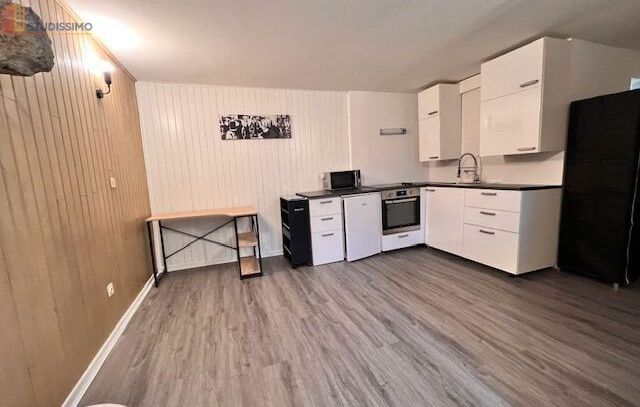 Studio meublé 24m² Besançon 25000 - Lumineux, 2e étage - Photo 4