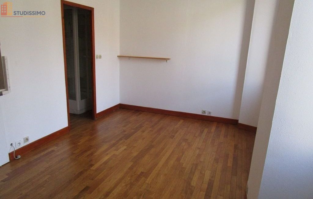Studio 20m² Besançon 25000 - Étage élevé, lumineux - Photo 7