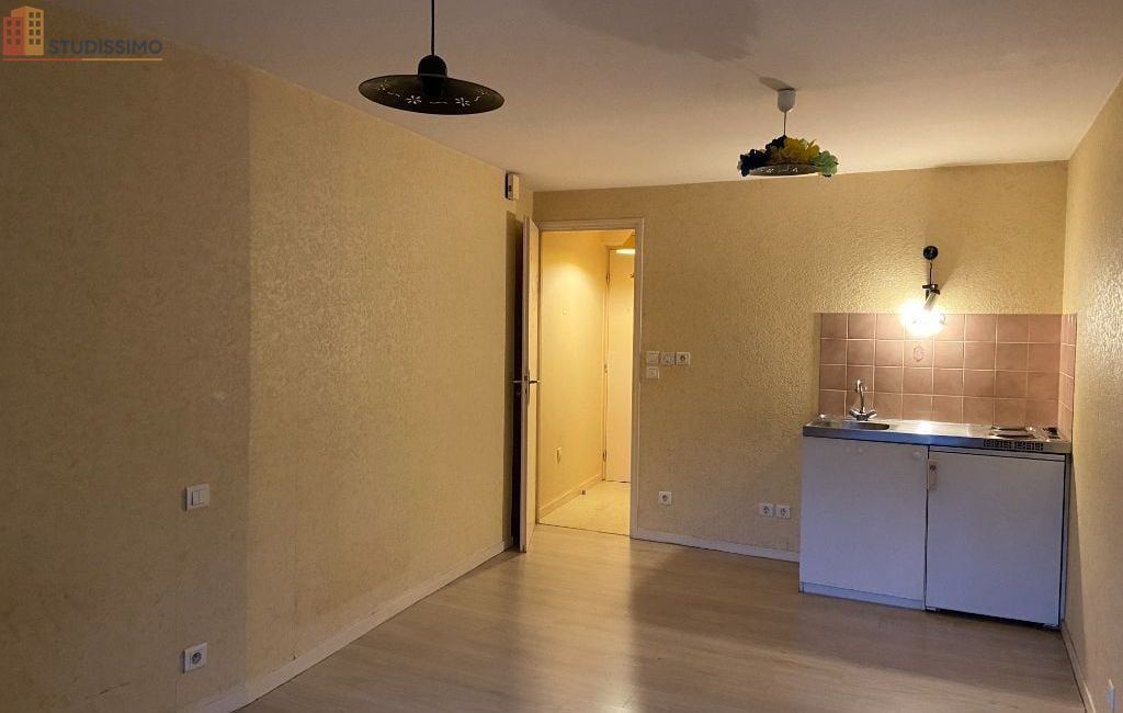 Studio 21m² Besançon centre - Étage 2/4, DPE C - Photo 13