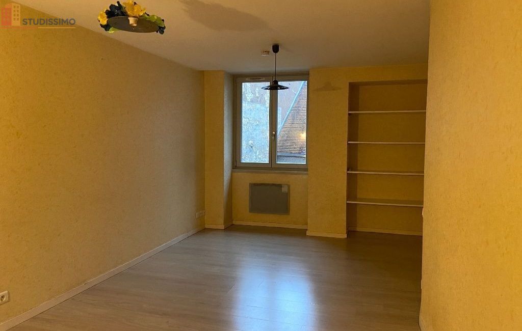 Studio 21m² Besançon centre - Étage 2/4, DPE C - Photo 6