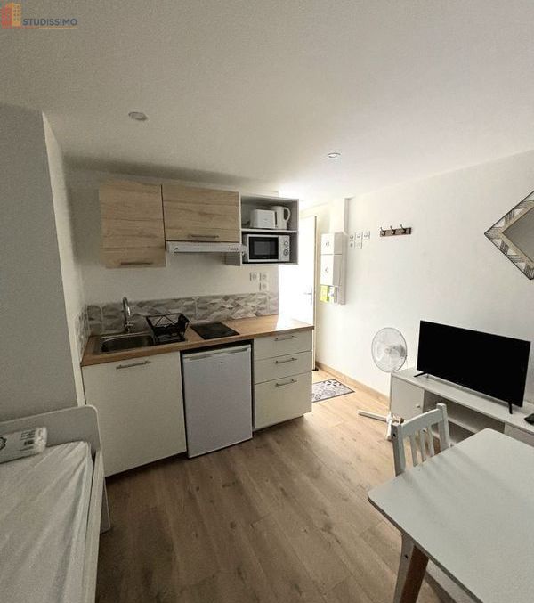 Studio meublé 14m² Montbéliard - Proche UTBM, pôle universitaire - Photo 8