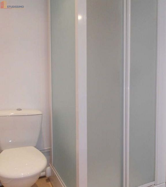 Studio 41m² Besançon centre-ville - Photo 4