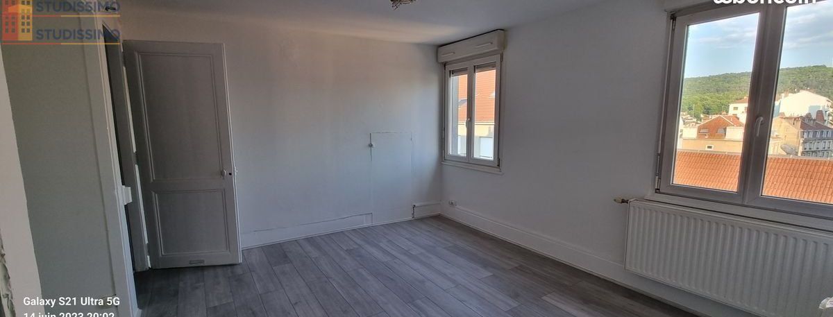 Studio 32m² Besançon centre - Proche gare, dernier étage - Photo 7