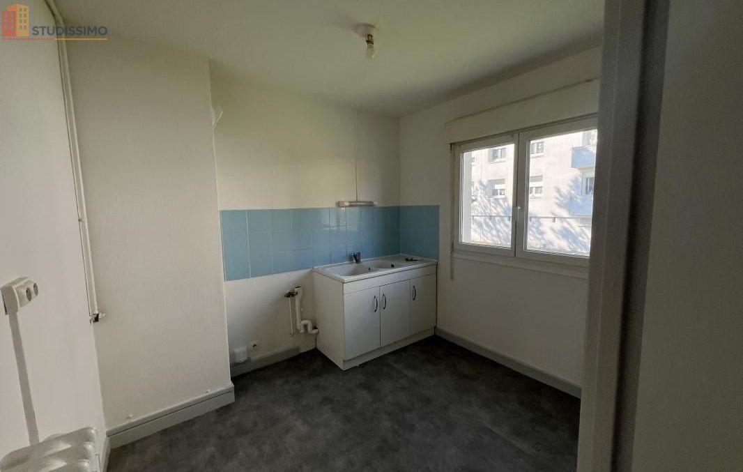 Studio 45m² Sochaux 25600 - Photo 11