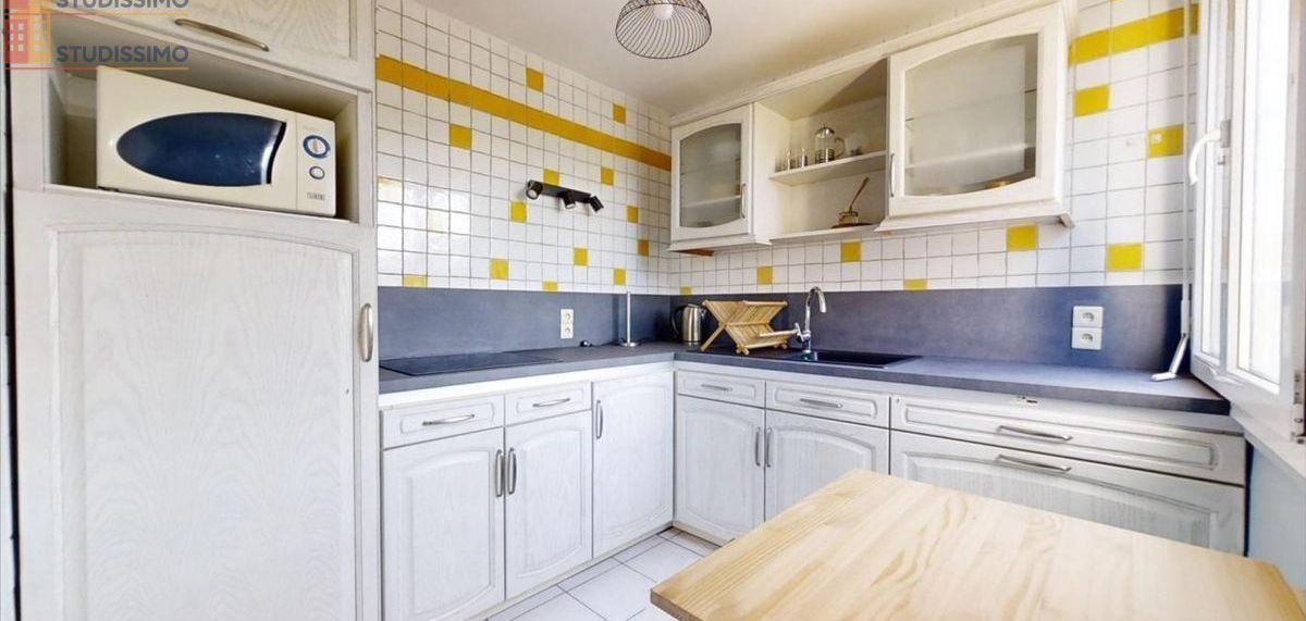 Studio 30m² Besançon 25000 - Meublé, dernier étage - Photo 4