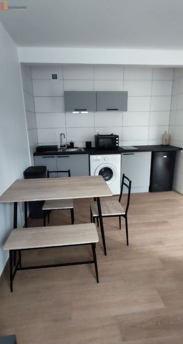 Studio meublé 32m² Montbéliard centre - Meublé, lumineux - Photo 4