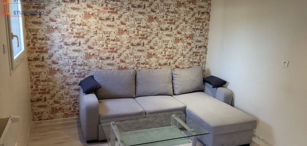Studio 25m² Pontarlier - - Photo 1
