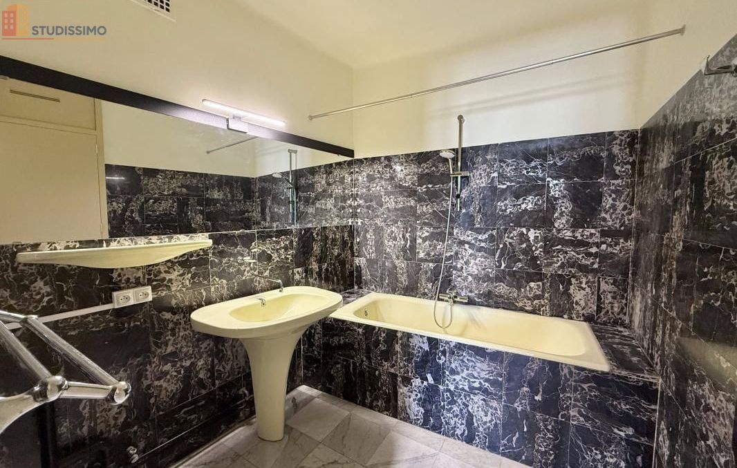 Studio meublé 23m² Besançon - Meublé, DPE C - Photo 1