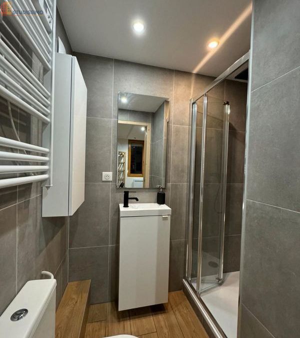 Studio meublé 15m² Besançon centre - Calme, lumineux - Photo 4