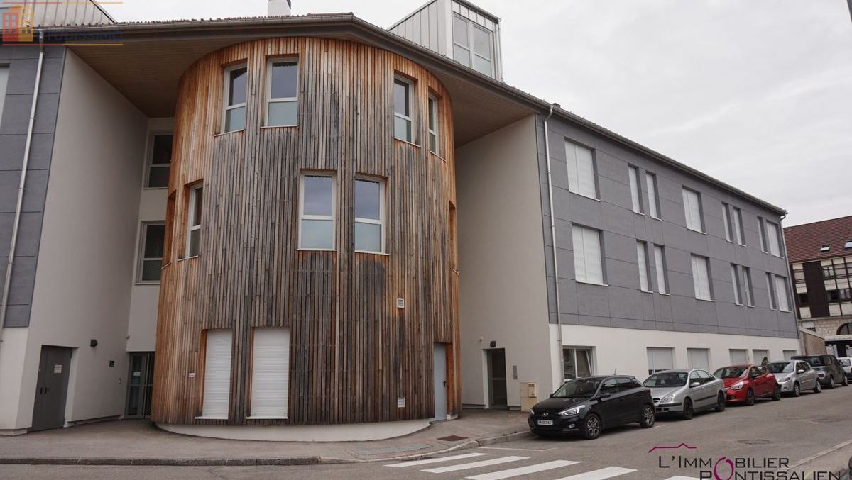 Studio 25m² Pontarlier - - Photo 1