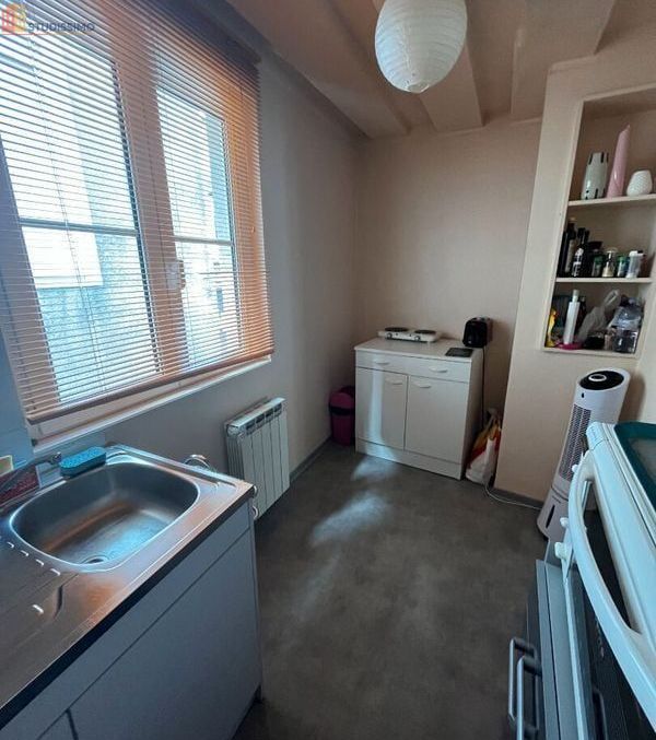 Studio 28m² Besançon - Étage 2, DPE E - Photo 7