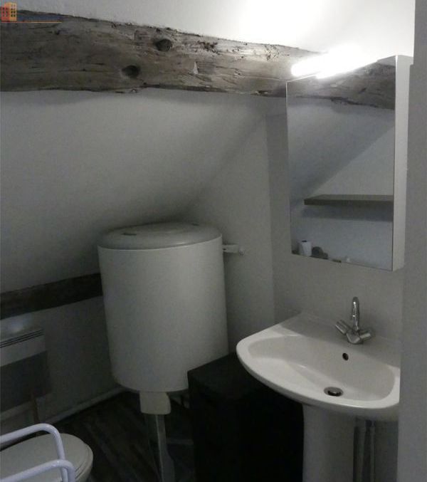 Studio meublé 18m² Besançon centre - Meublé, 4e étage - Photo 2