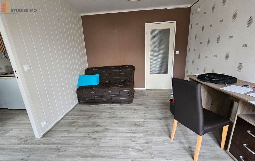Studio meublé 28m² Besançon centre - Proche gare Viotte - Photo 4