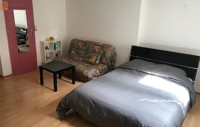 Studio meublé 21m² Besançon centre - Calme, proche commerces - Photo 3