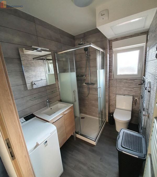 Studio meublé 18m² Montbéliard - Meublé, étage 2/2 - Photo 4