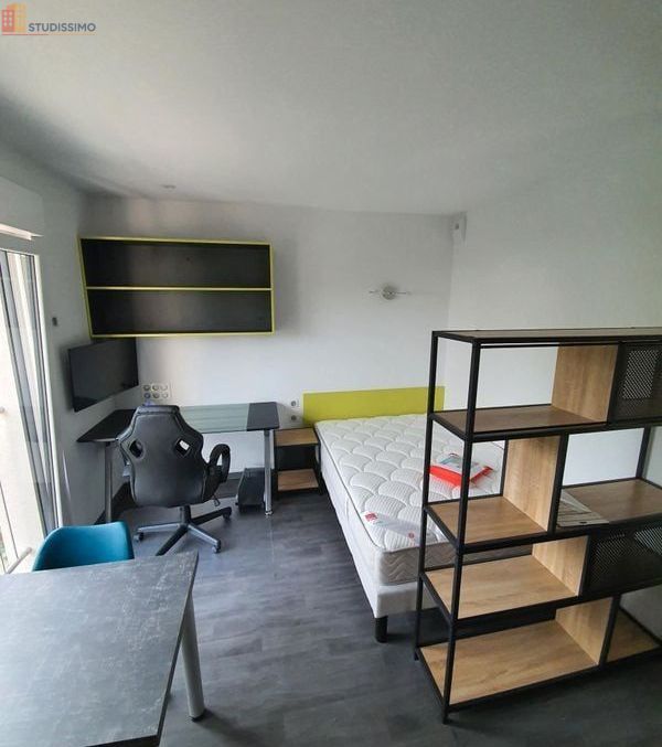 Studio meublé 18m² Montbéliard - Meublé, étage 2/2 - Photo 2