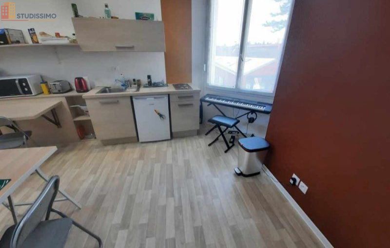 Studio meublé 21m² Montbéliard - Meublé, idéal étudiant - Photo 2