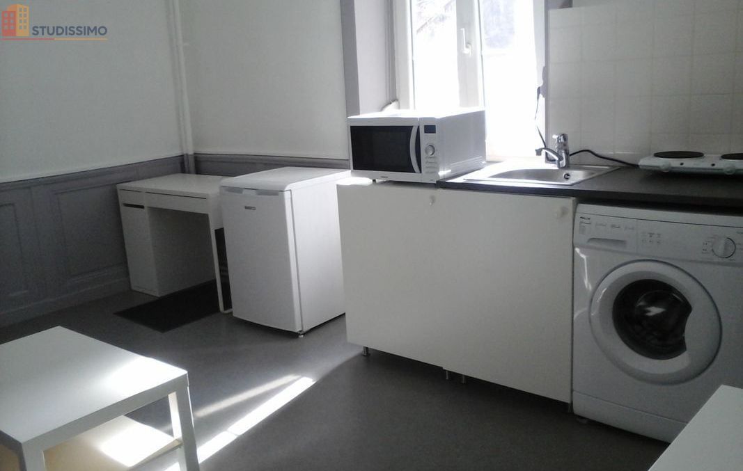 Studio meublé 23m² Besançon centre - Chauffage inclus - Photo 4