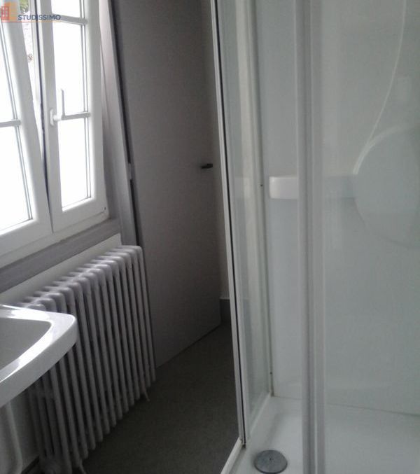 Studio meublé 23m² Besançon centre - Chauffage inclus - Photo 2