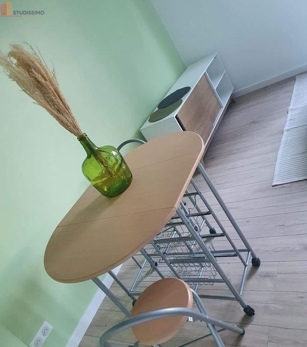 Studio meublé 28m² Besançon 25000 - Grand, parking privé - Photo 4