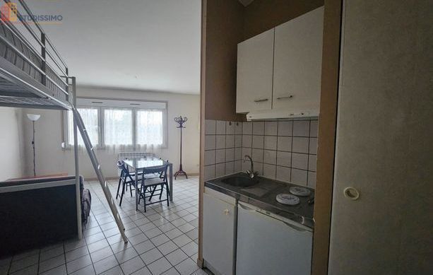 Studio meublé 34m² Besançon - Meublé, 1er étage - Photo 1