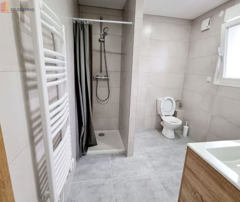 Studio 28m² Montbéliard - Meublé, lumineux - Photo 4