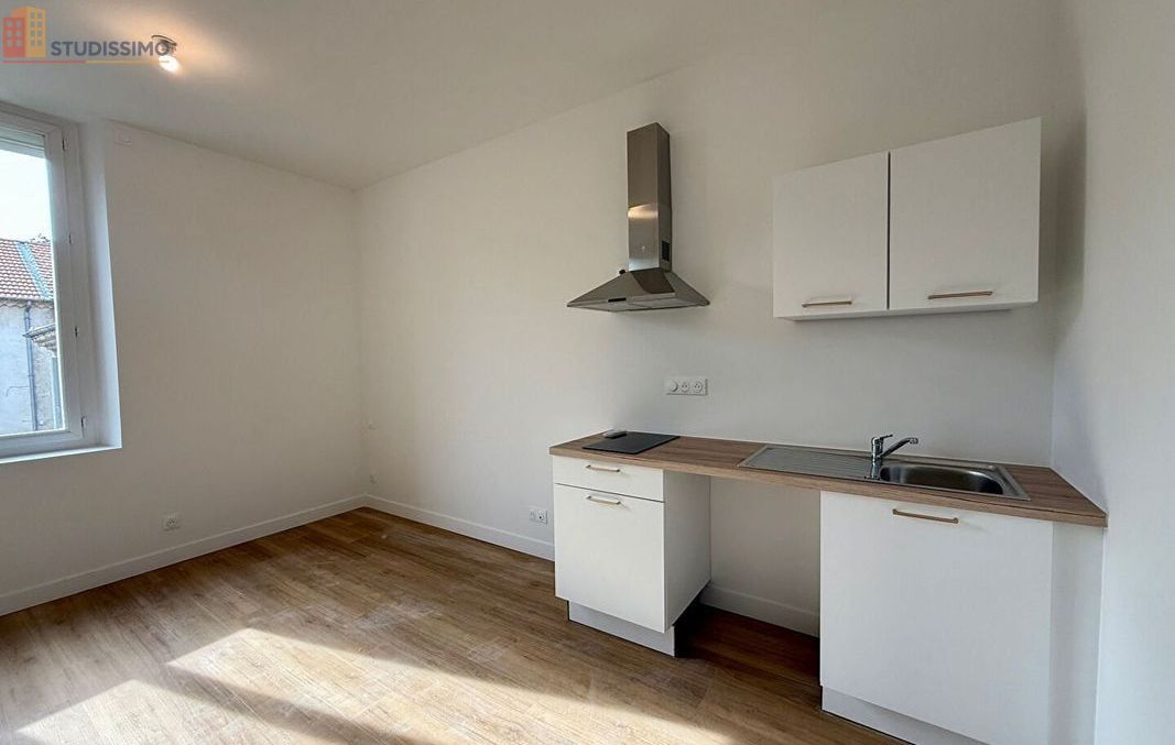 Studio 23m² Montélimar - CPE C - Photo 1