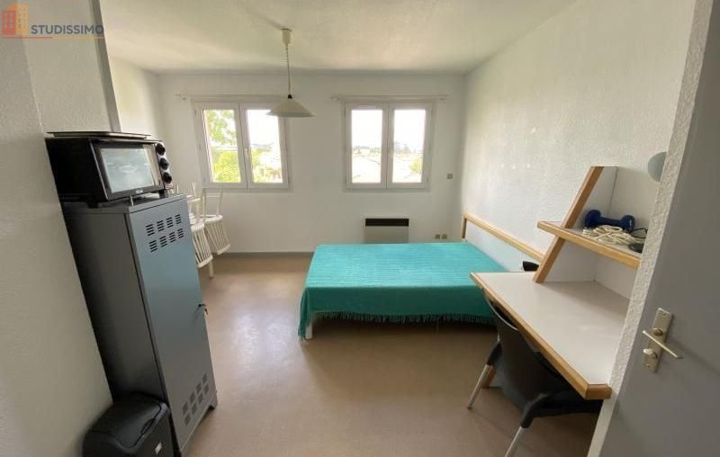Studio à Valence