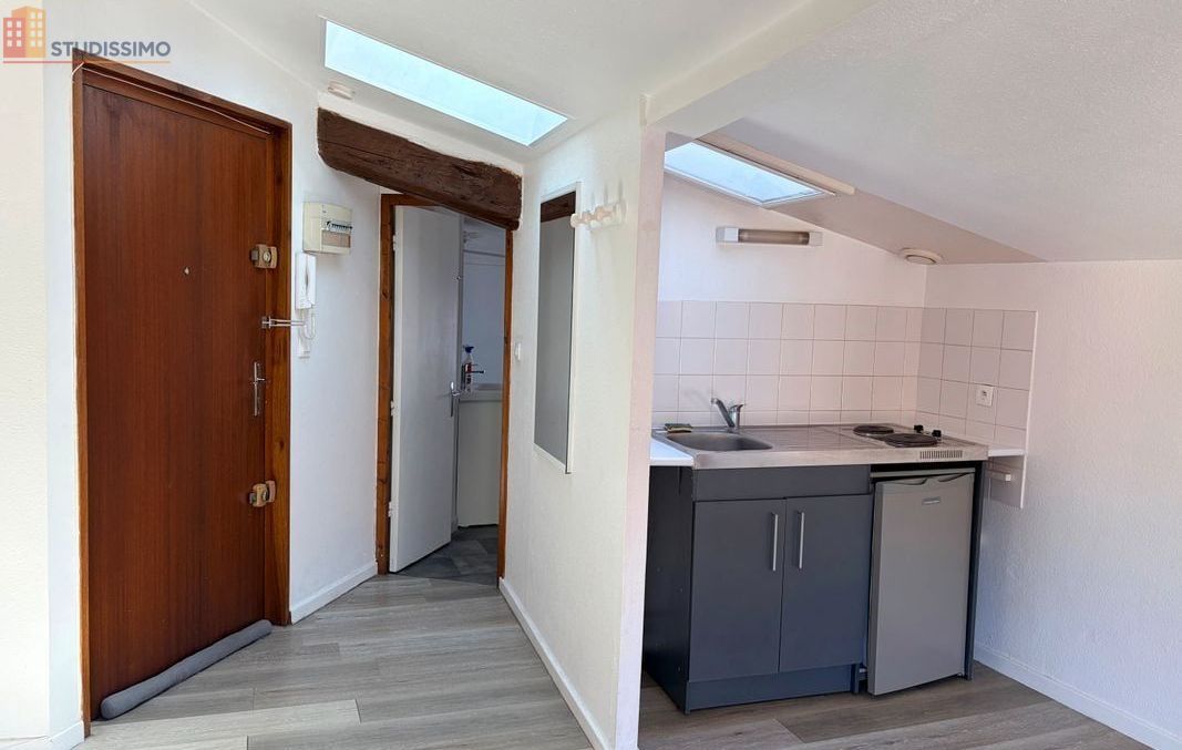 Studio 17m² Valence centre historique - Lumineux, calme - Photo 2