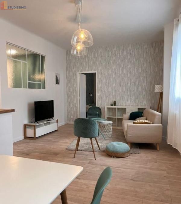 Studio à Valence
