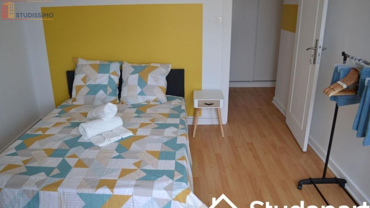 Studio à Valence