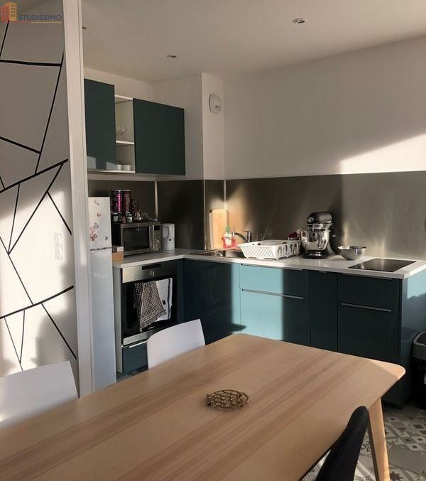 Studio 43m² Valence centre - Lumineux, balcon - Photo 8