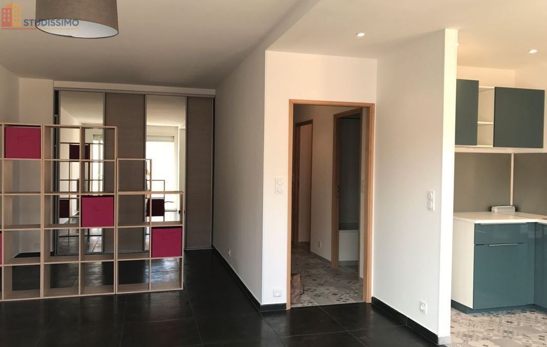 Studio 43m² Valence centre - Lumineux, balcon - Photo 3