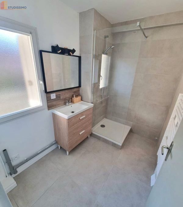 Studio meublé 31m² Romans-sur-Isère - Rénové, meublé - Photo 8